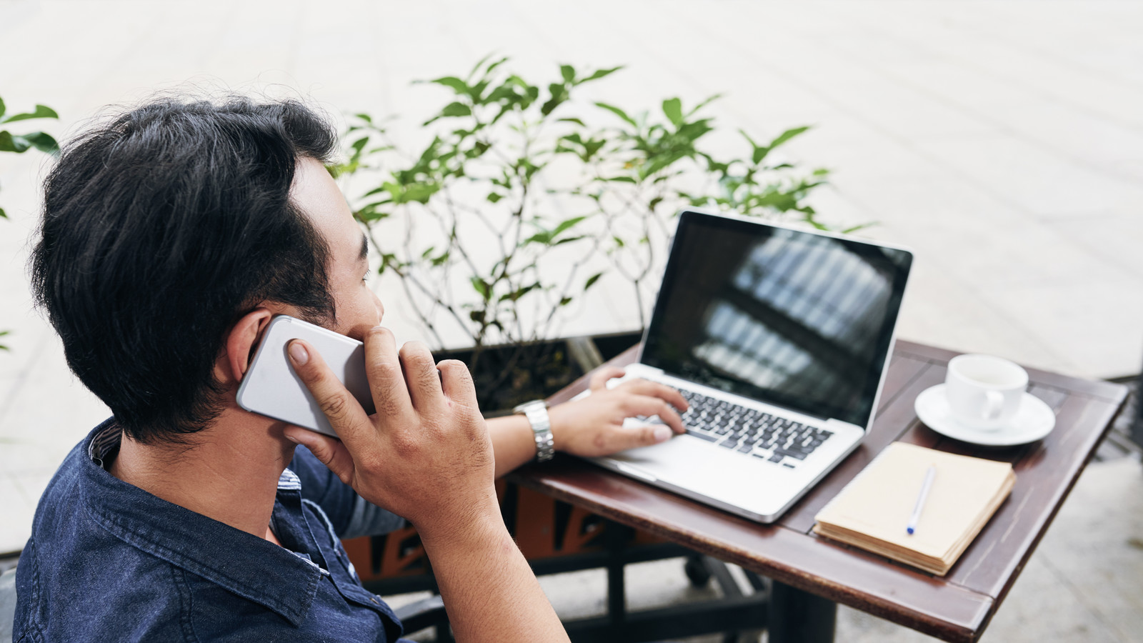 How do dividends work